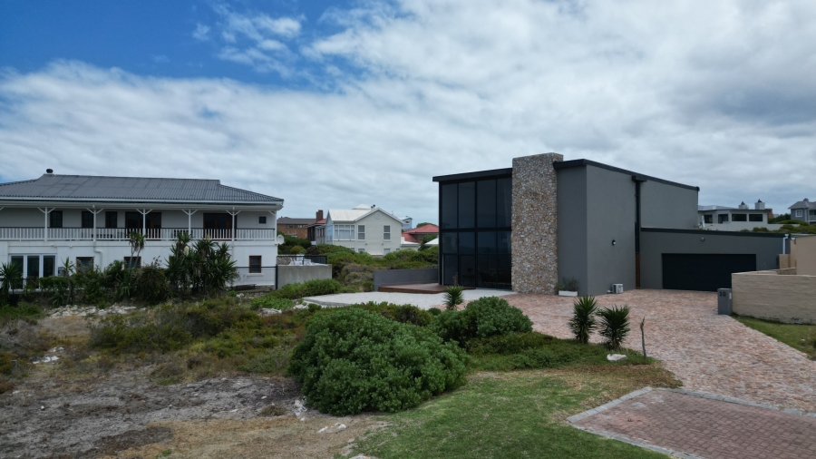 3 Bedroom Property for Sale in Kleinbaai Western Cape